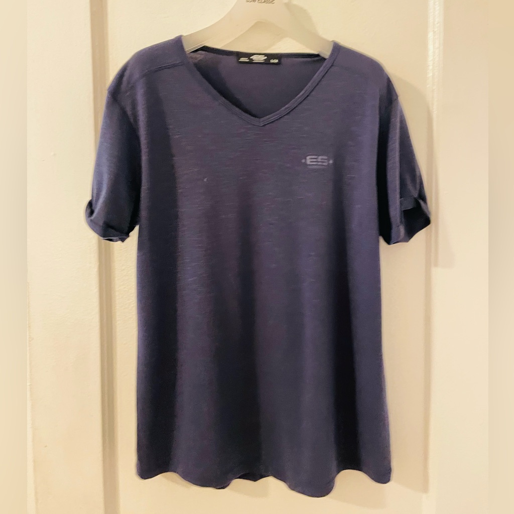 Es Collection Tshirt Brand New